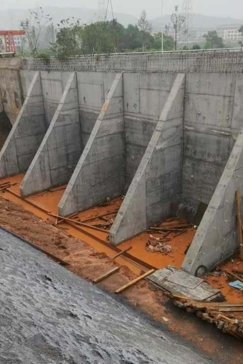 苏州太仓锚杆式挡土墙